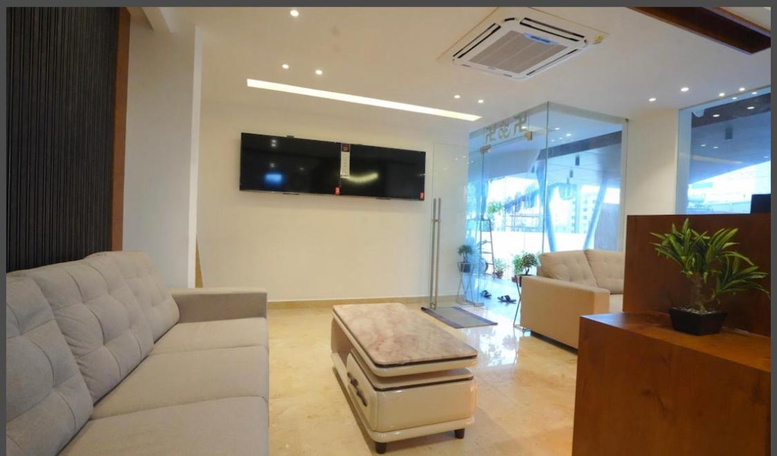 Kvp Golden Inn Tirupati Bagian luar foto